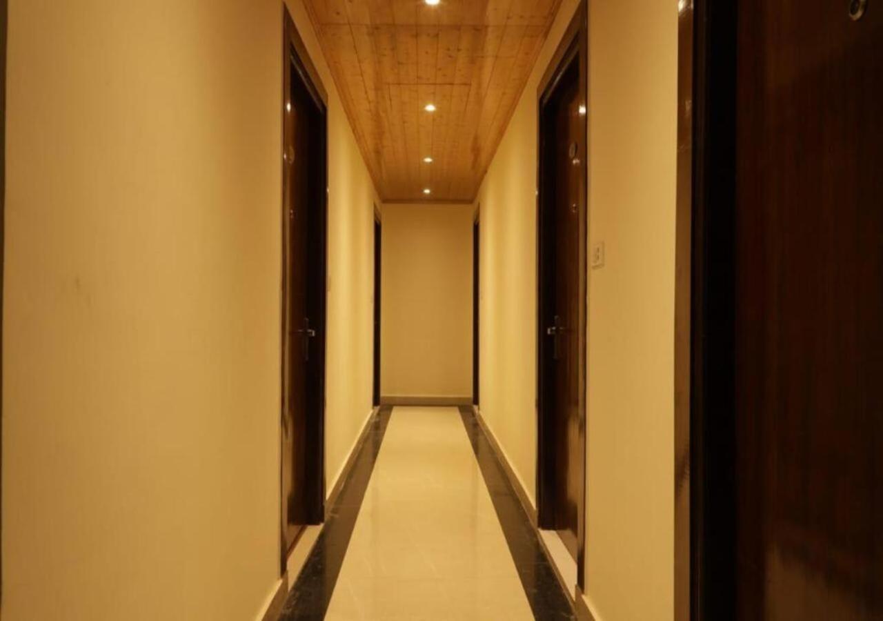 The Alpine Retreat Hotel Shimla Zewnętrze zdjęcie