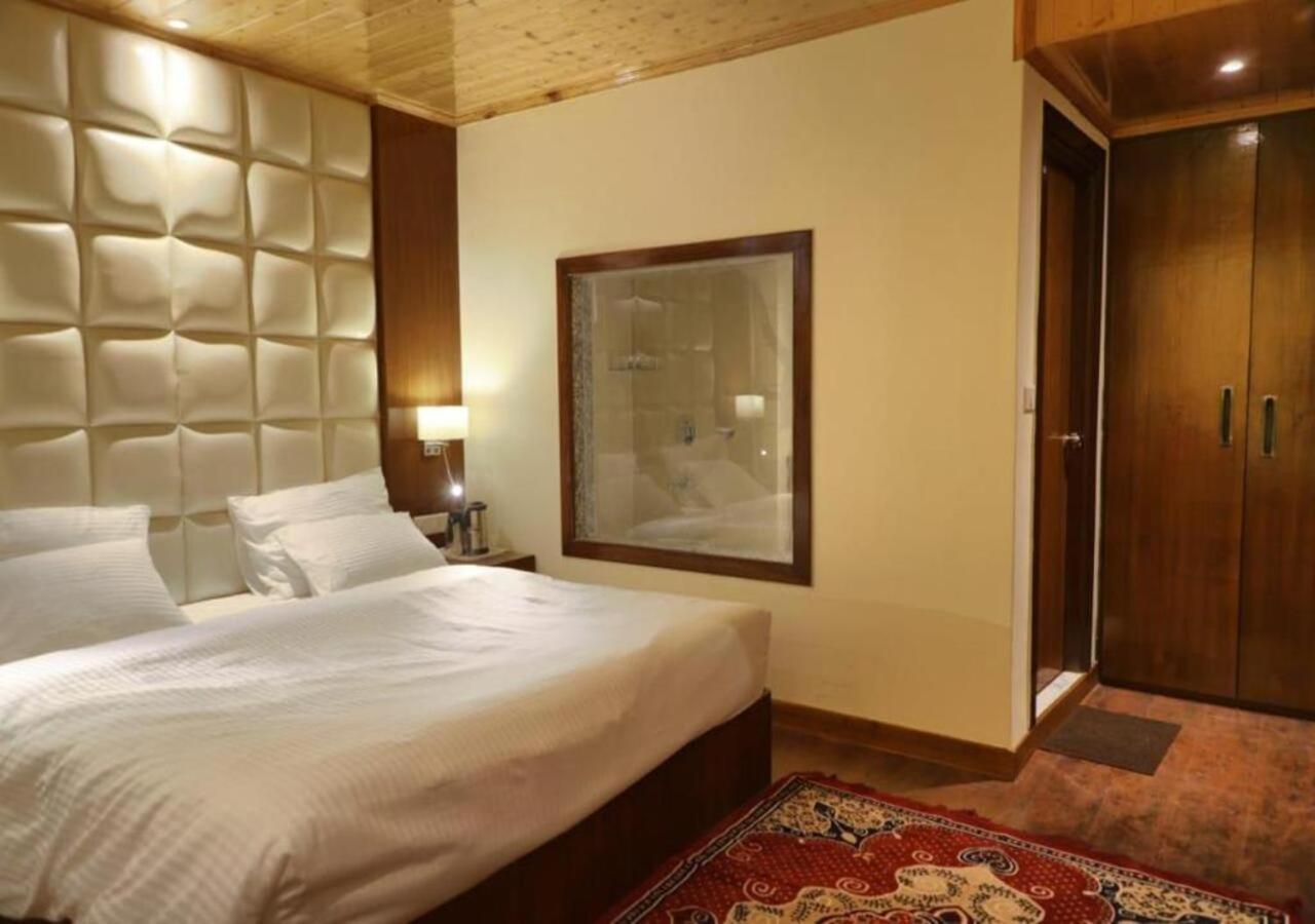 The Alpine Retreat Hotel Shimla Zewnętrze zdjęcie