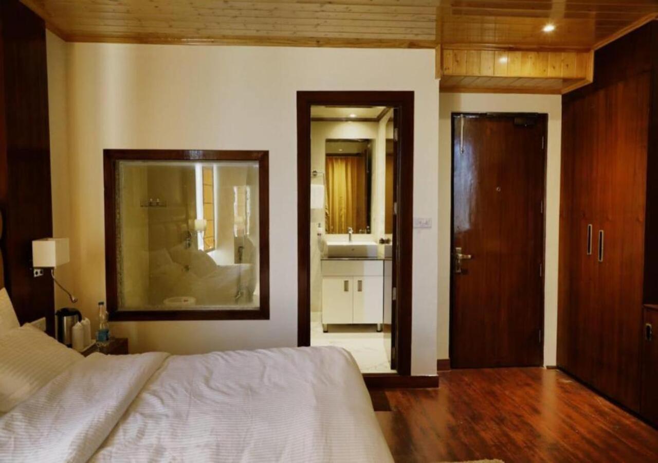 The Alpine Retreat Hotel Shimla Zewnętrze zdjęcie