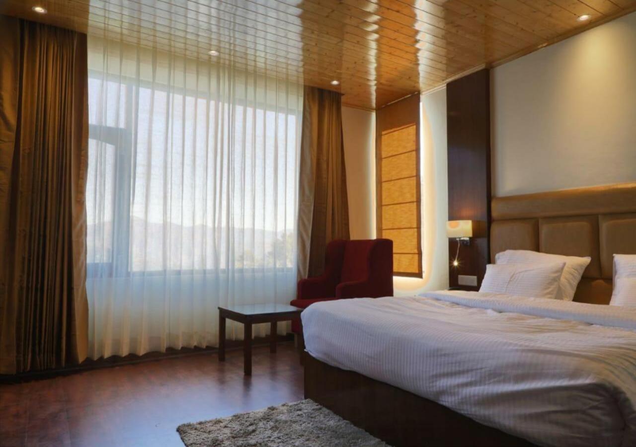 The Alpine Retreat Hotel Shimla Zewnętrze zdjęcie